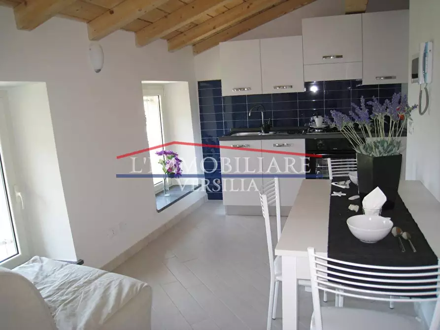 Immagine 39 di Casa semindipendente in vendita  a Massa