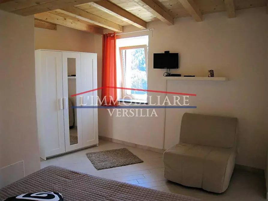 Immagine 64 di Casa semindipendente in vendita  a Massa