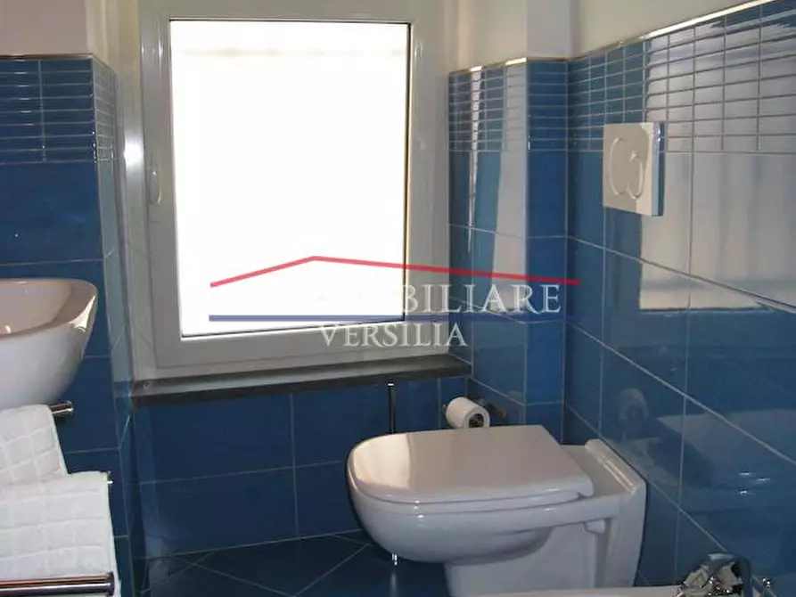 Immagine 40 di Casa semindipendente in vendita  a Massa