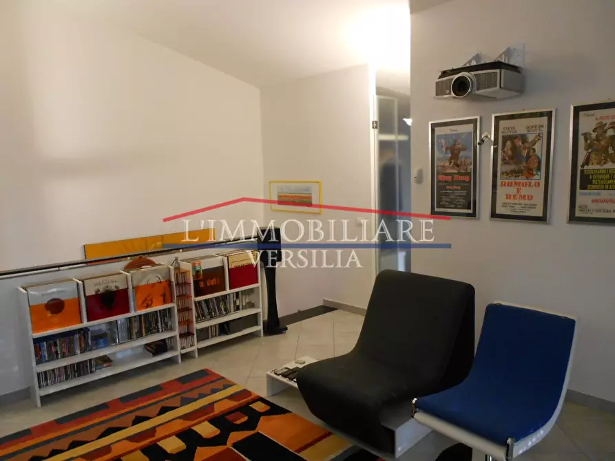 Immagine 22 di Appartamento in vendita  a Massa