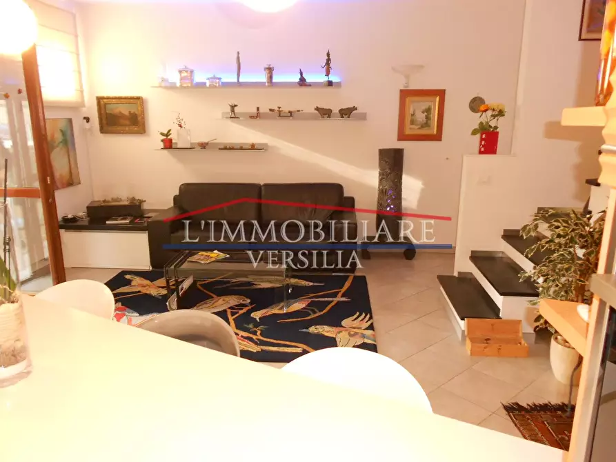 Immagine 6 di Appartamento in vendita  a Massa