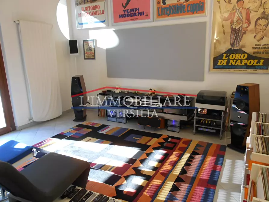 Immagine 20 di Appartamento in vendita  a Massa