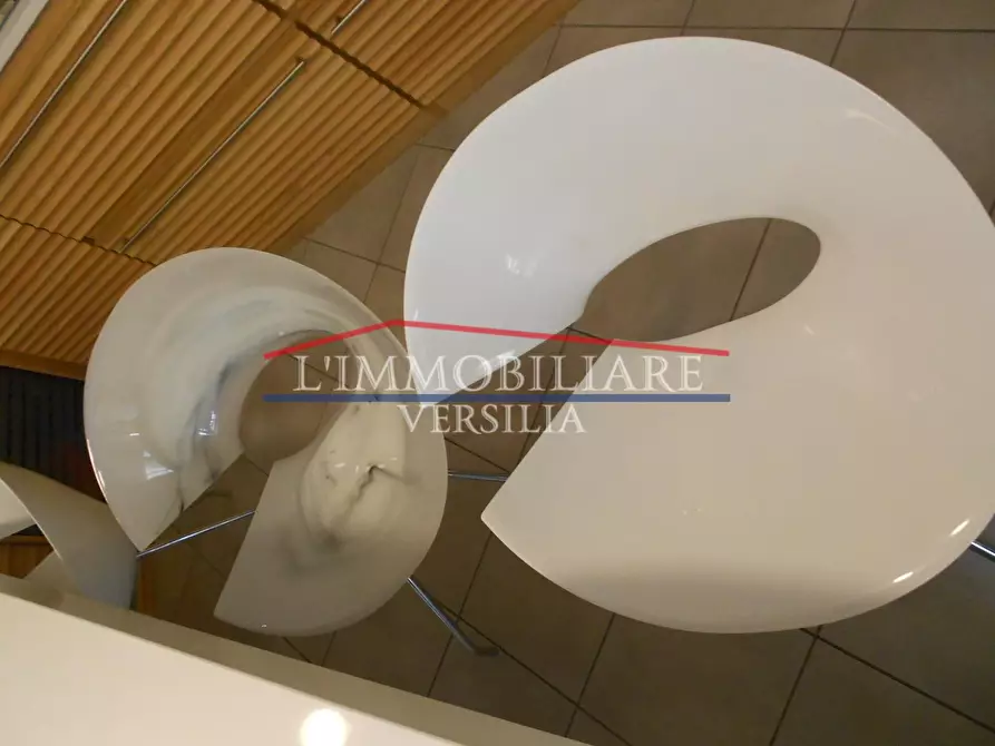 Immagine 33 di Appartamento in vendita  a Massa