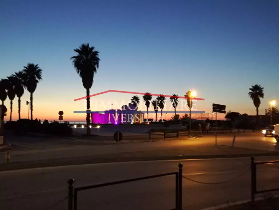 Immagine 40 di Porzione di casa in vendita  a Massa