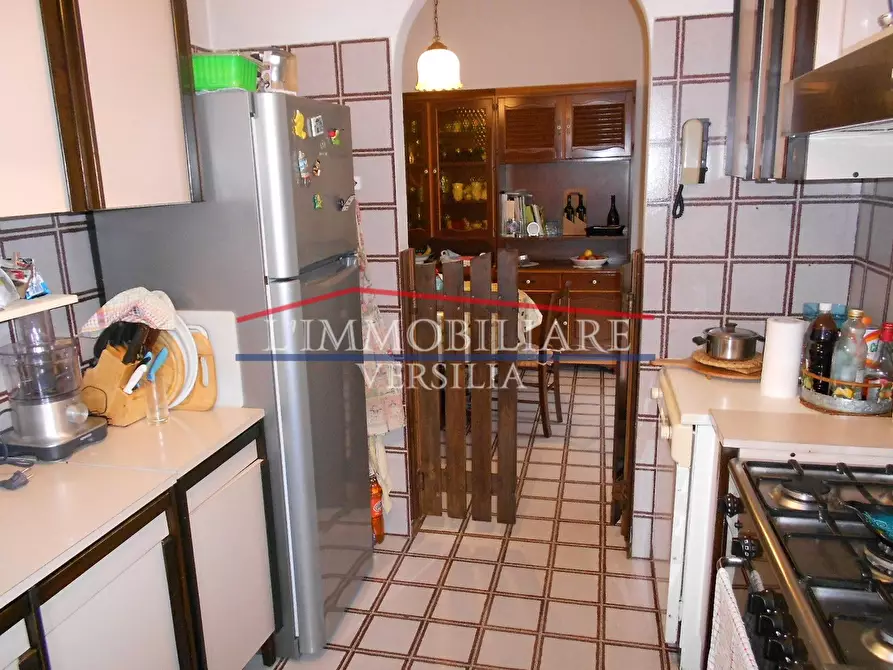 Immagine 12 di Casa semindipendente in vendita  a Seravezza