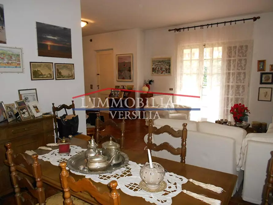 Immagine 7 di Casa semindipendente in vendita  a Seravezza