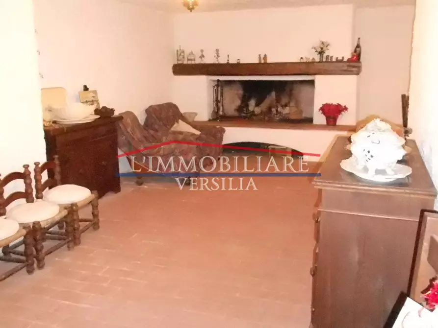 Immagine 33 di Casa semindipendente in vendita  a Seravezza