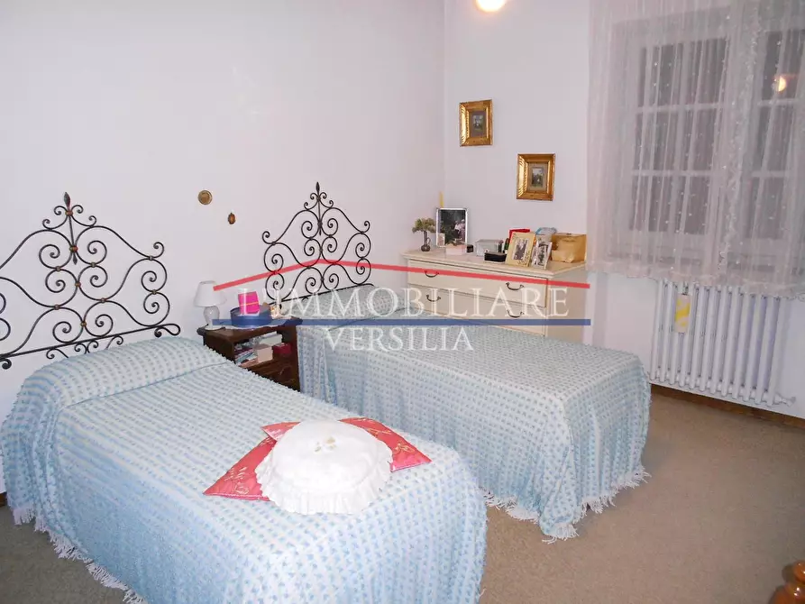 Immagine 20 di Casa semindipendente in vendita  a Seravezza