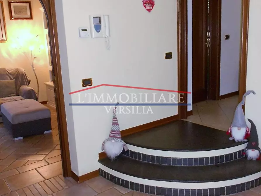 Immagine 31 di Villa in vendita  a Seravezza