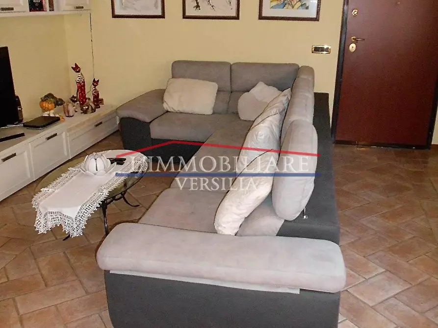 Immagine 28 di Villa in vendita  a Seravezza