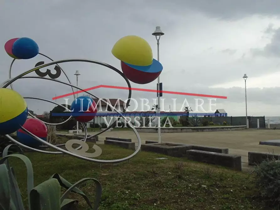 Immagine 17 di Seminterrato in vendita  a Carrara