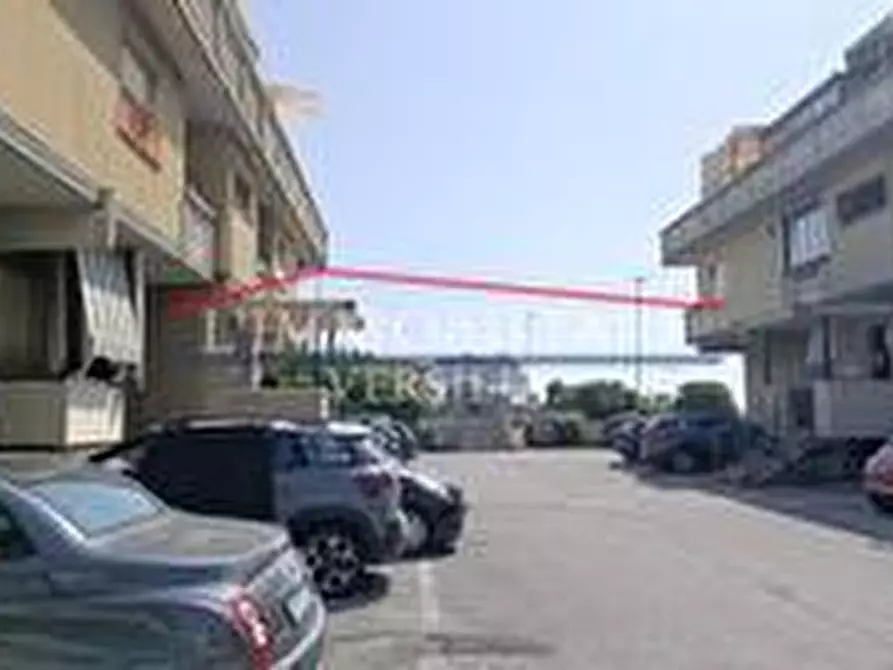 Immagine 14 di Seminterrato in vendita  a Carrara