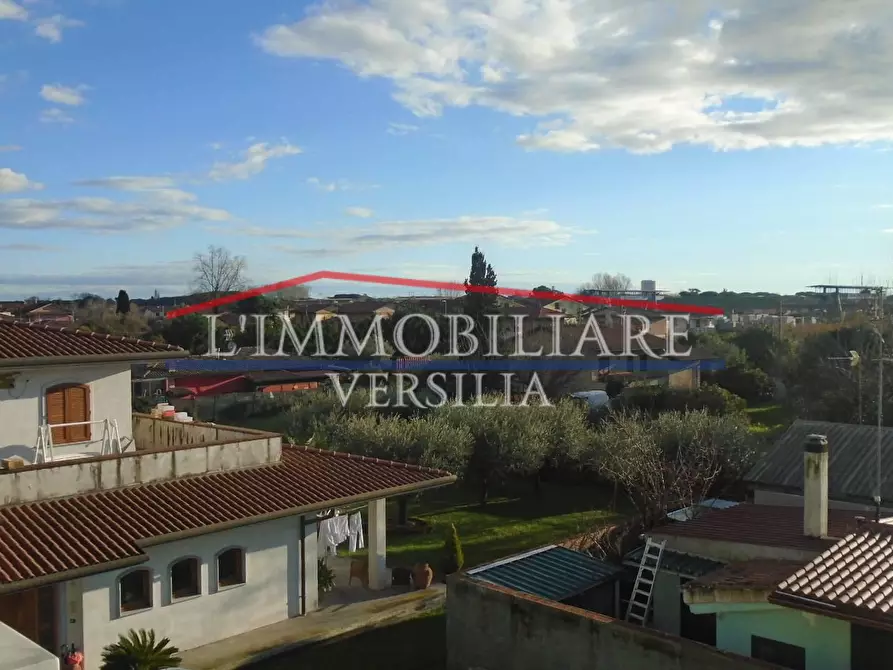 Immagine 45 di Seminterrato in vendita  a Carrara