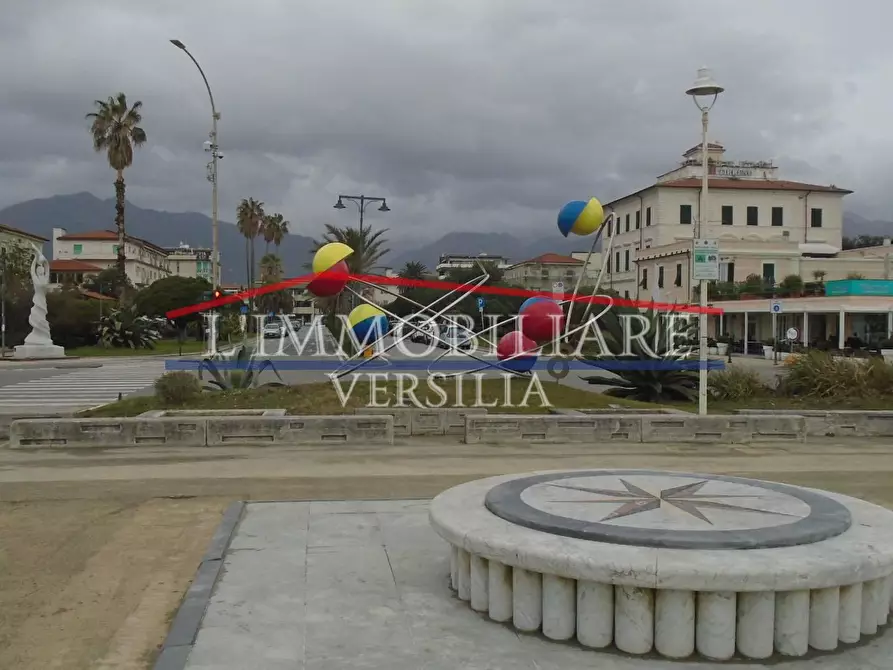 Immagine 24 di Seminterrato in vendita  a Carrara