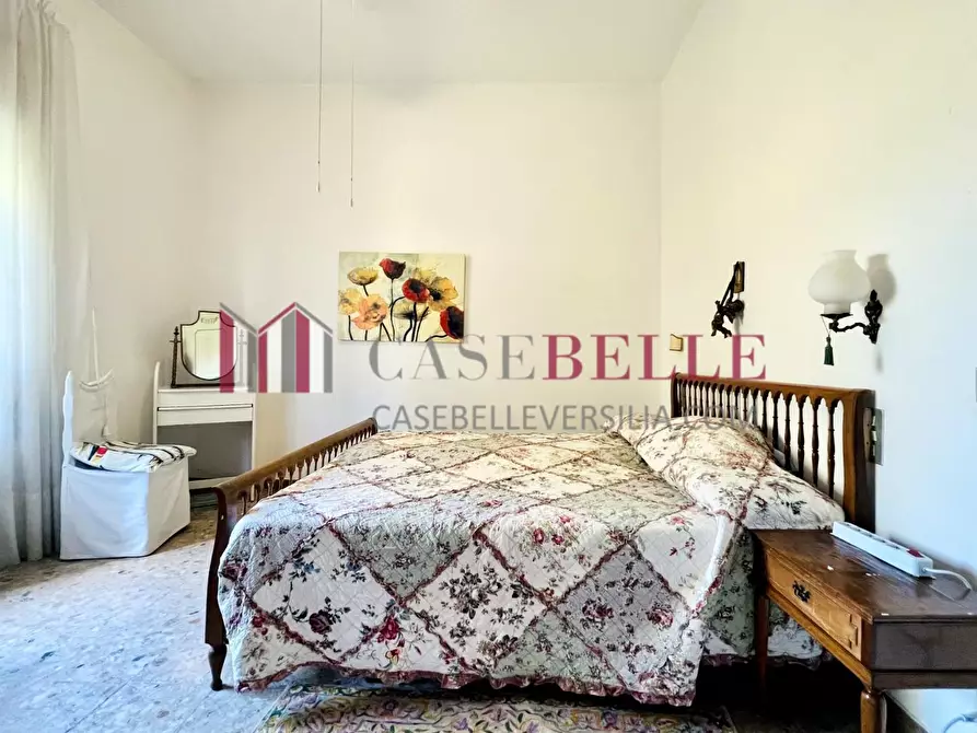 Immagine 13 di Casa indipendente in affitto  a Pietrasanta