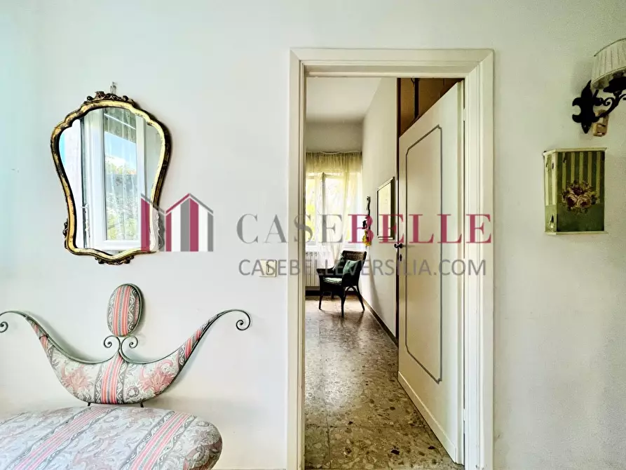 Immagine 20 di Casa indipendente in affitto  a Pietrasanta