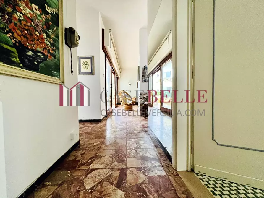 Immagine 27 di Casa indipendente in affitto  a Pietrasanta