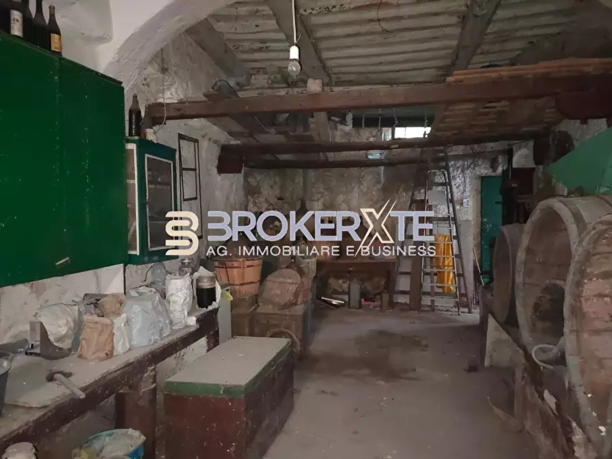 Immagine 6 di Casa semindipendente in vendita  a Carrara