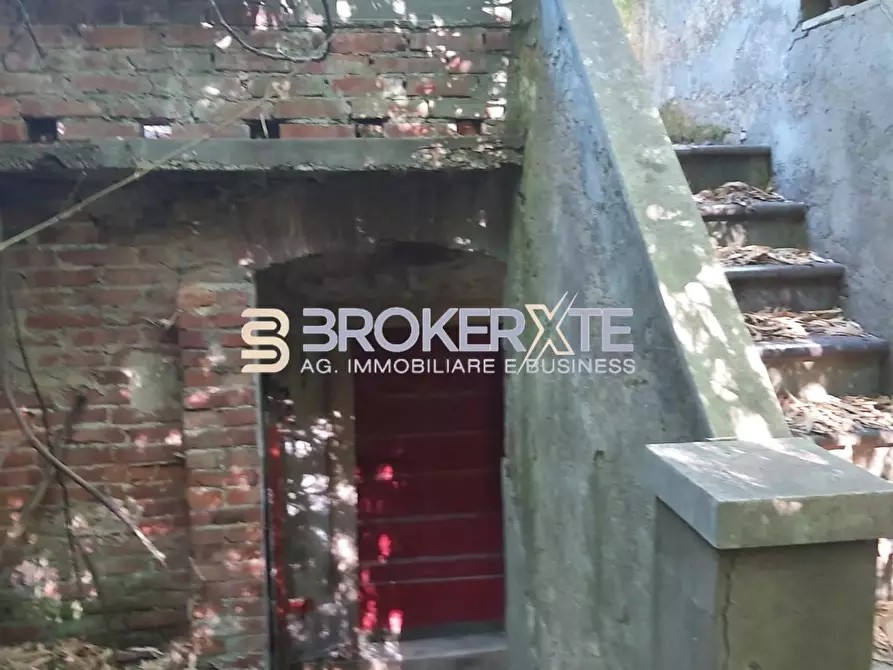 Immagine 59 di Casa semindipendente in vendita  a Carrara