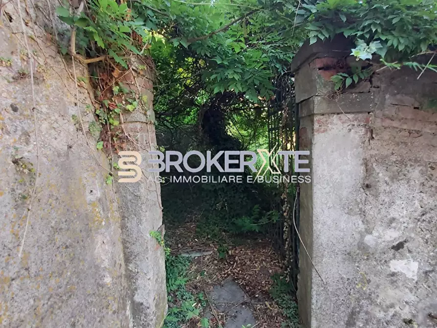 Immagine 97 di Casa semindipendente in vendita  a Carrara