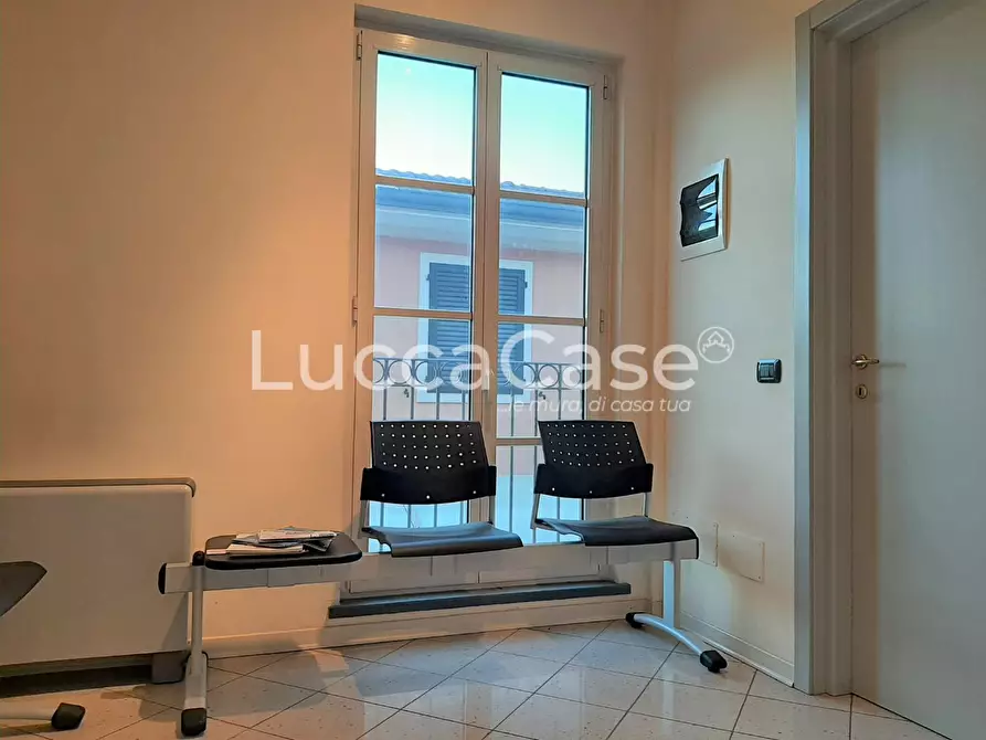 Immagine 5 di Ufficio in affitto  a Porcari