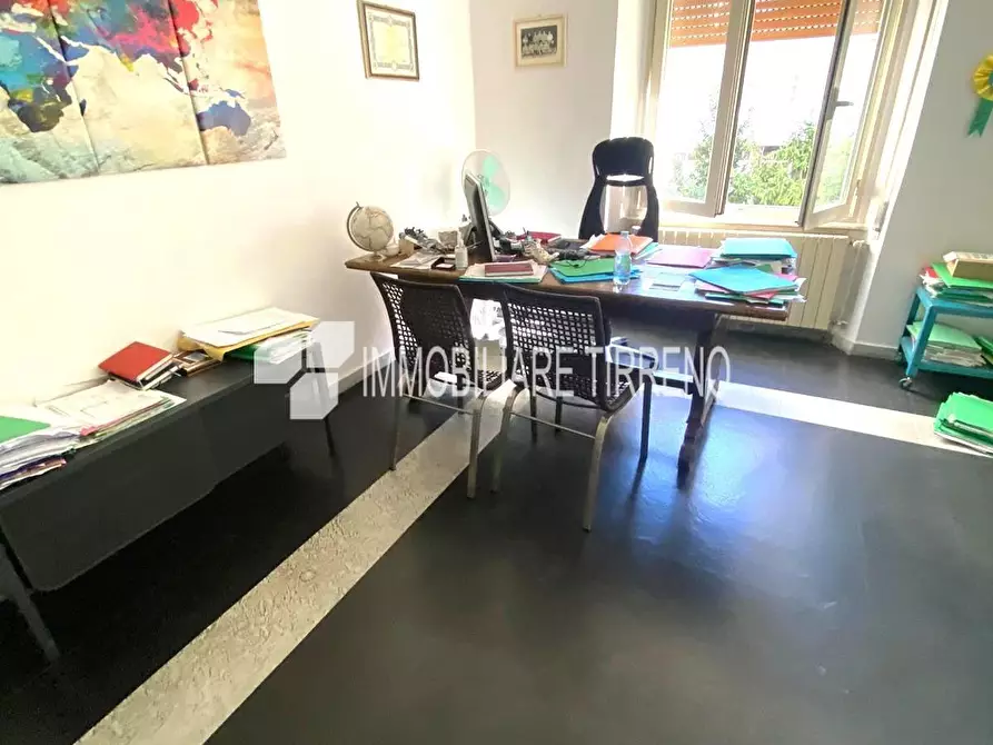 Immagine 7 di Appartamento in vendita  a Massa