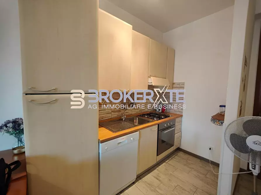Immagine 3 di Appartamento in affitto  a Carrara