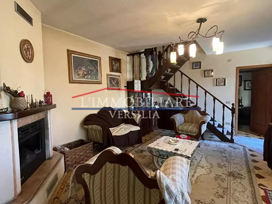 Immagine 10 di Casa indipendente in vendita  a Massa