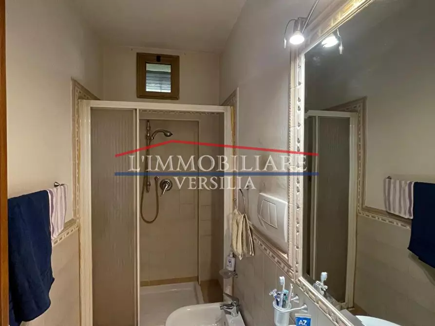 Immagine 16 di Casa indipendente in vendita  a Massa