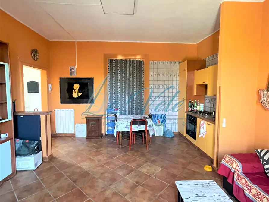 Immagine 5 di Casa bifamiliare in vendita  a Massa