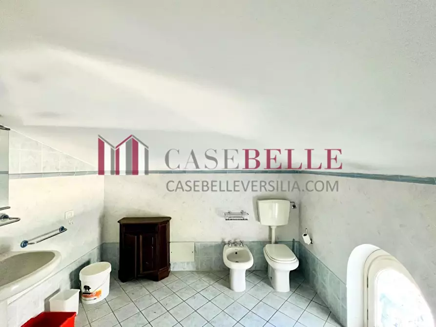 Immagine 32 di Villetta a schiera in vendita  a Seravezza