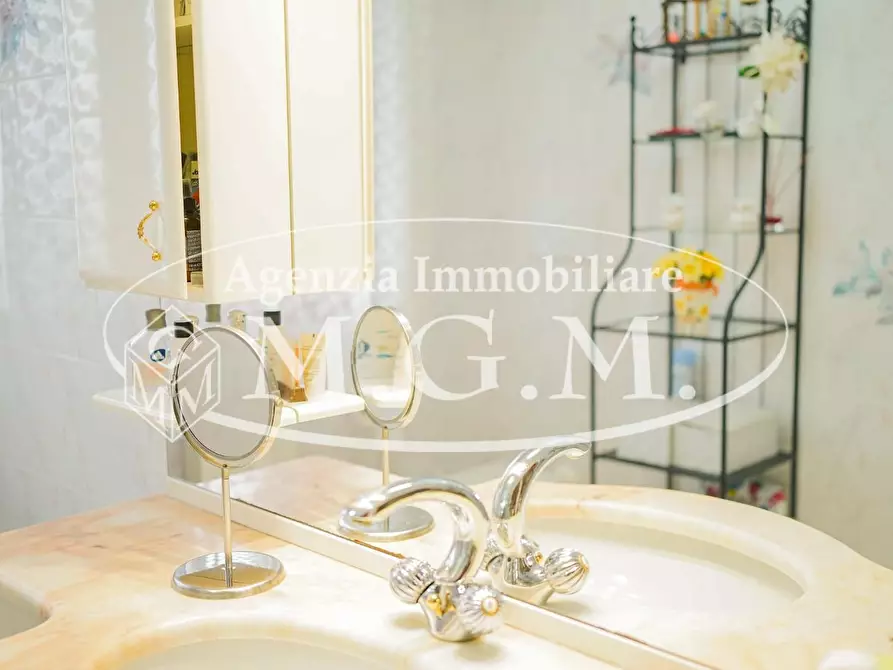 Immagine 35 di Appartamento in vendita  a Pontedera