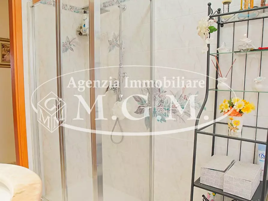 Immagine 33 di Appartamento in vendita  a Pontedera