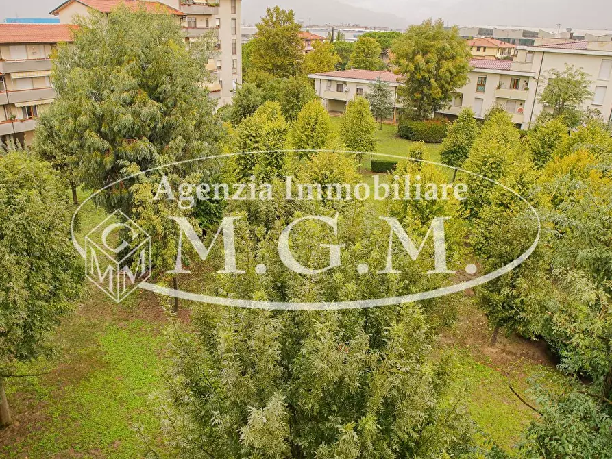 Immagine 39 di Appartamento in vendita  a Pontedera