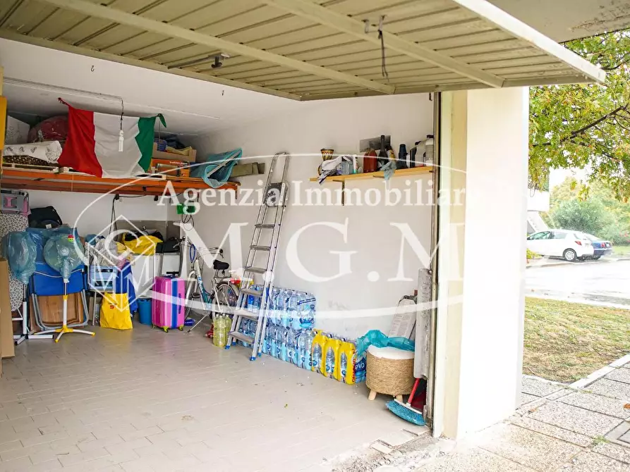 Immagine 37 di Appartamento in vendita  a Pontedera