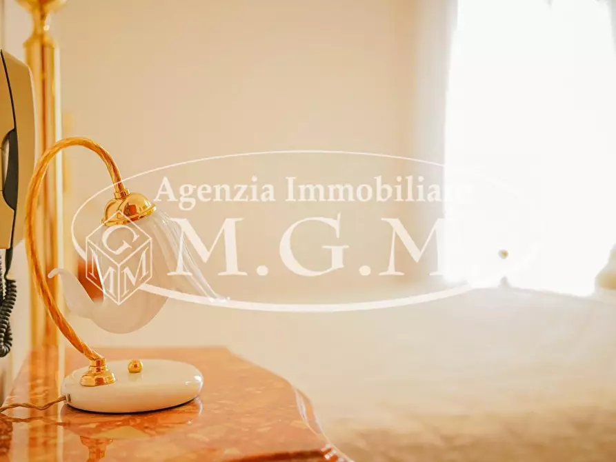 Immagine 21 di Appartamento in vendita  a Pontedera