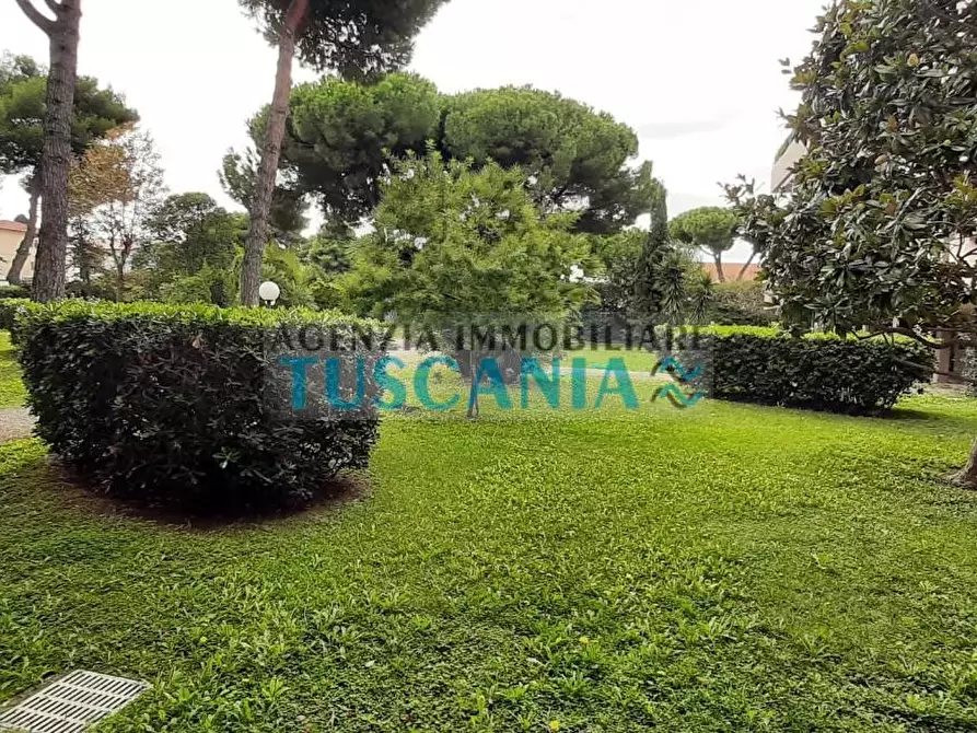 Immagine 22 di Appartamento in vendita  a Cecina