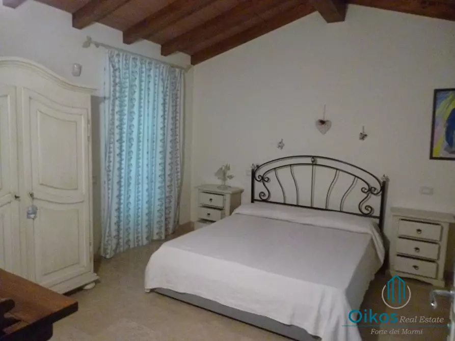 Immagine 8 di Casa bifamiliare in vendita  a Forte Dei Marmi