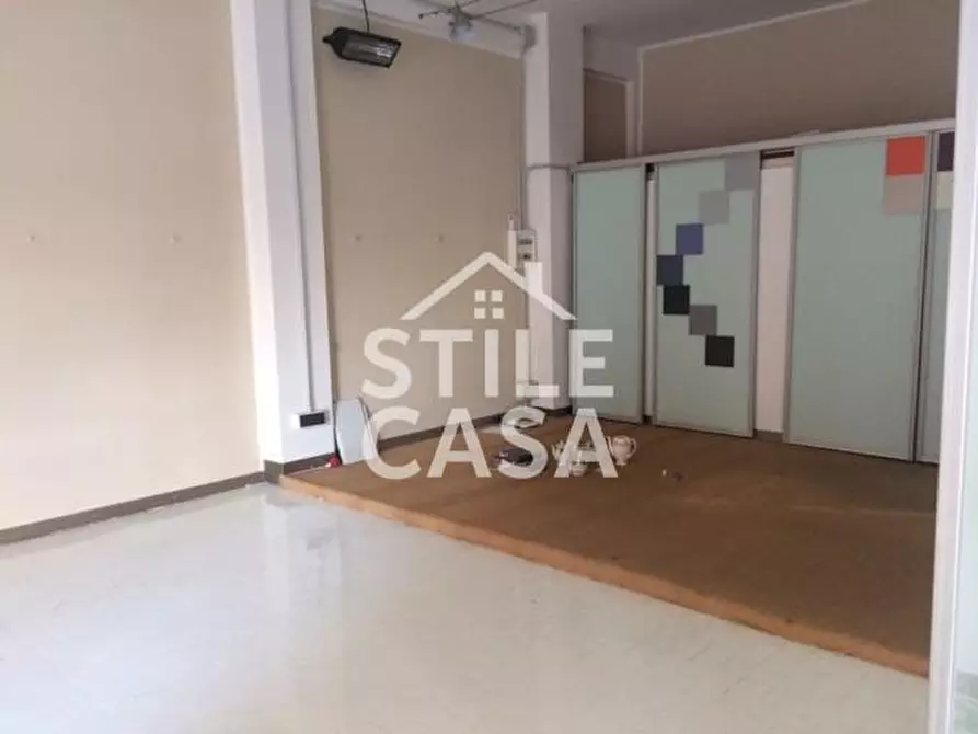 Immagine 3 di Locale commerciale in vendita  a Altopascio