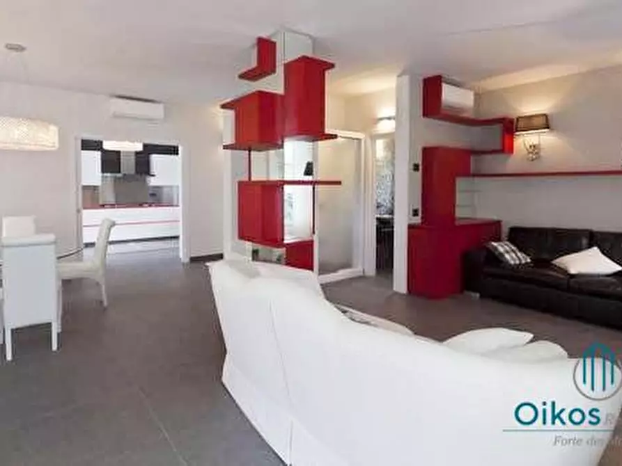 Immagine 8 di Villa in affitto  a Forte Dei Marmi