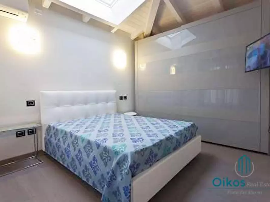 Immagine 7 di Villa in affitto  a Forte Dei Marmi