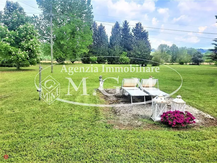 Immagine 33 di Villa in vendita  a Casciana Terme Lari