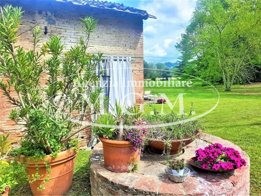 Immagine 25 di Villa in vendita  a Casciana Terme Lari