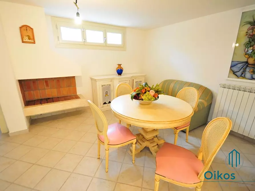 Immagine 24 di Villa in vendita  a Pietrasanta