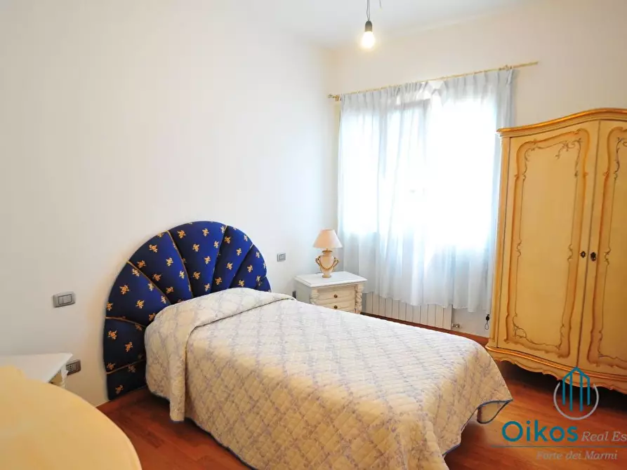 Immagine 29 di Villa in vendita  a Pietrasanta