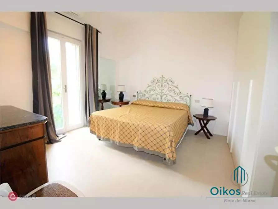 Immagine 6 di Appartamento in vendita  a Forte Dei Marmi