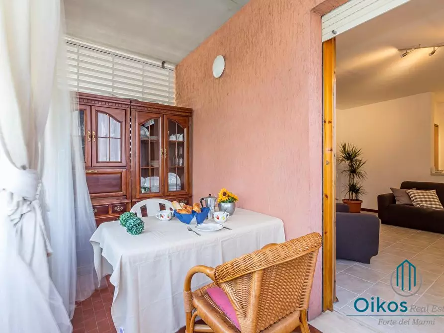 Immagine 7 di Appartamento in vendita  a Forte Dei Marmi