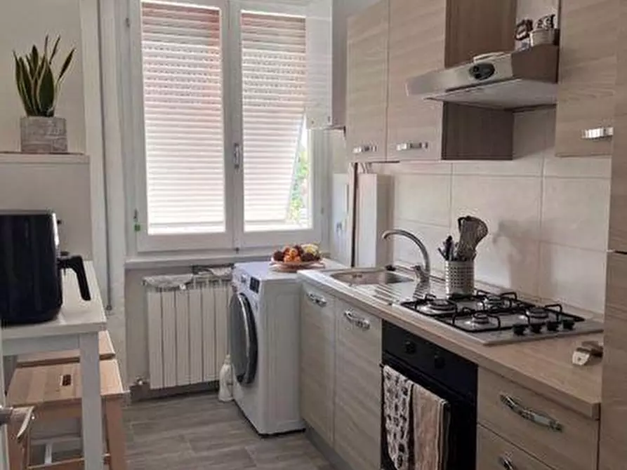 Immagine 2 di Appartamento in vendita  a Forte Dei Marmi