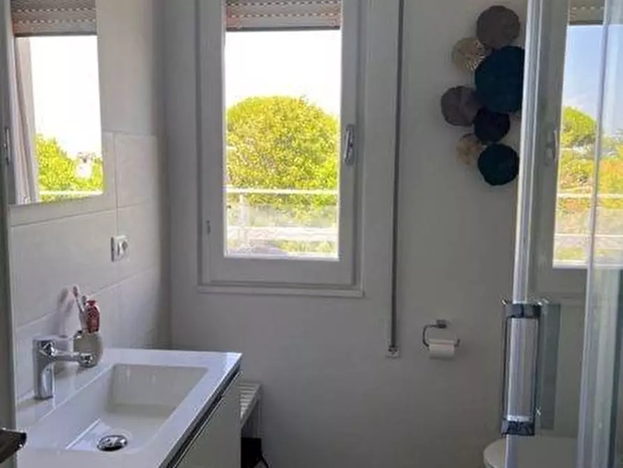 Immagine 7 di Appartamento in vendita  a Forte Dei Marmi