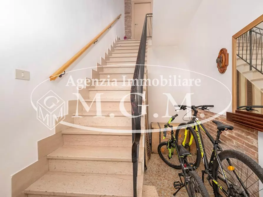 Immagine 2 di Porzione di casa in vendita  a Bientina